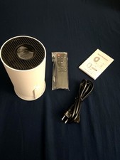 White Smart Ultra HD Compact Desktop Projector USB HDMI Remote Power Cable