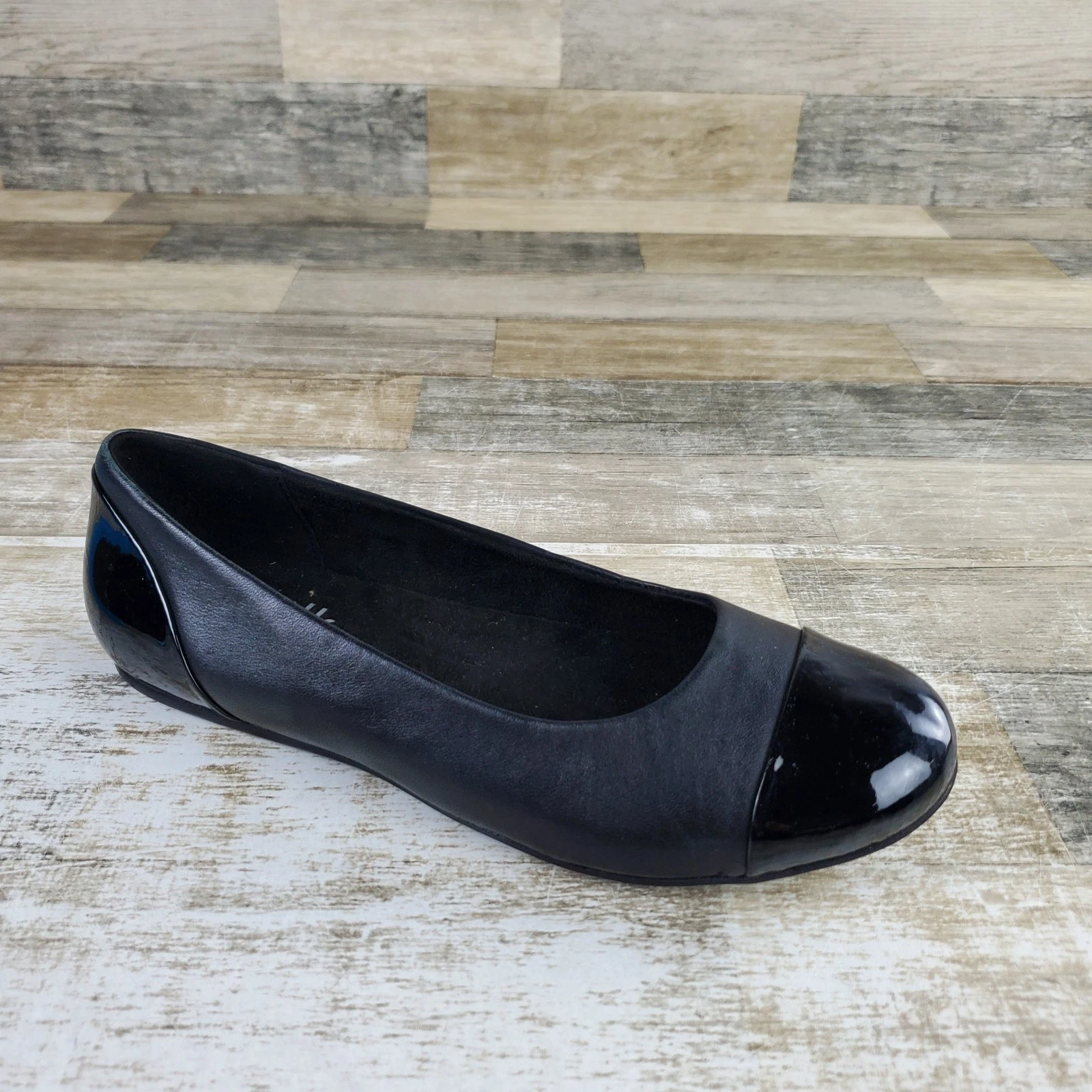 SoftWalk Sonoma Womens Ballet Flats Sz 9.5 WW Black Leather Slip On Round Toe