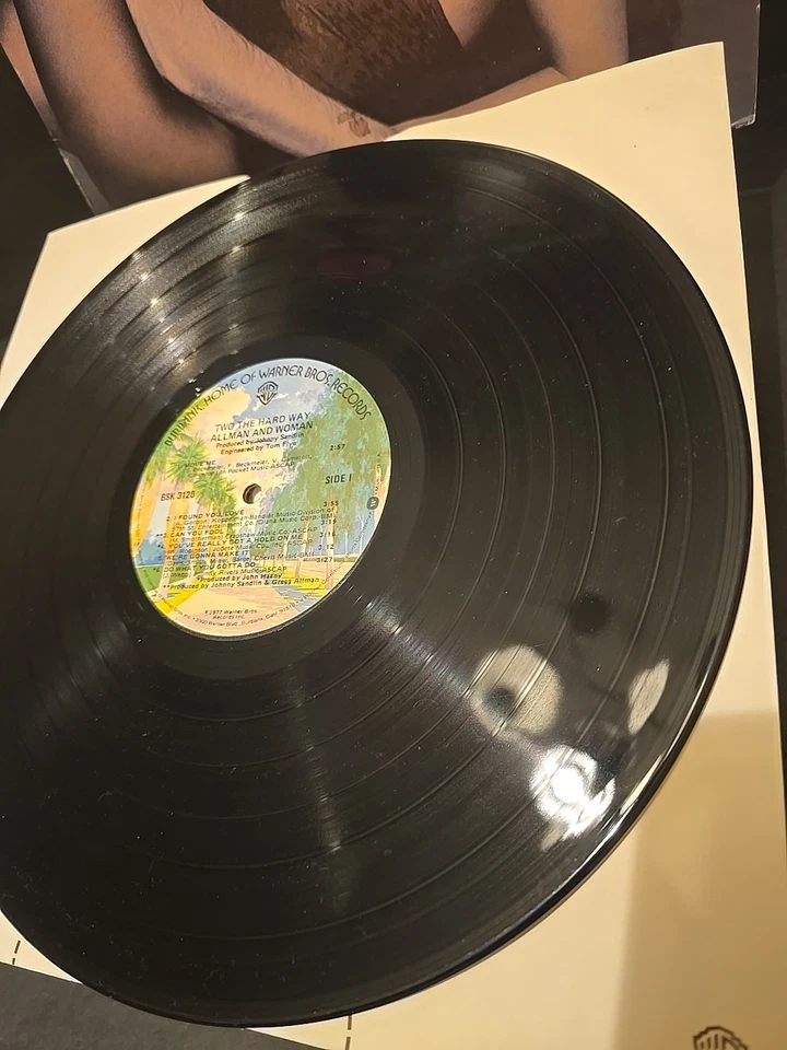 RARE PROMO Allman and Woman Vinyl Record 1977 OG NEAR MINT CONDITION 2 - Image 3 of 4