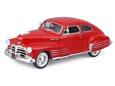 1948 Chevrolet Fleetline Aerosedan Red 1:25 Scale Diecast Model - Maisto 32921RD