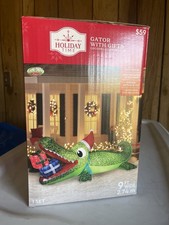 Holiday Time Gator with Gifts Airblown Inflatable Christmas 9' ft Wide NIB New
