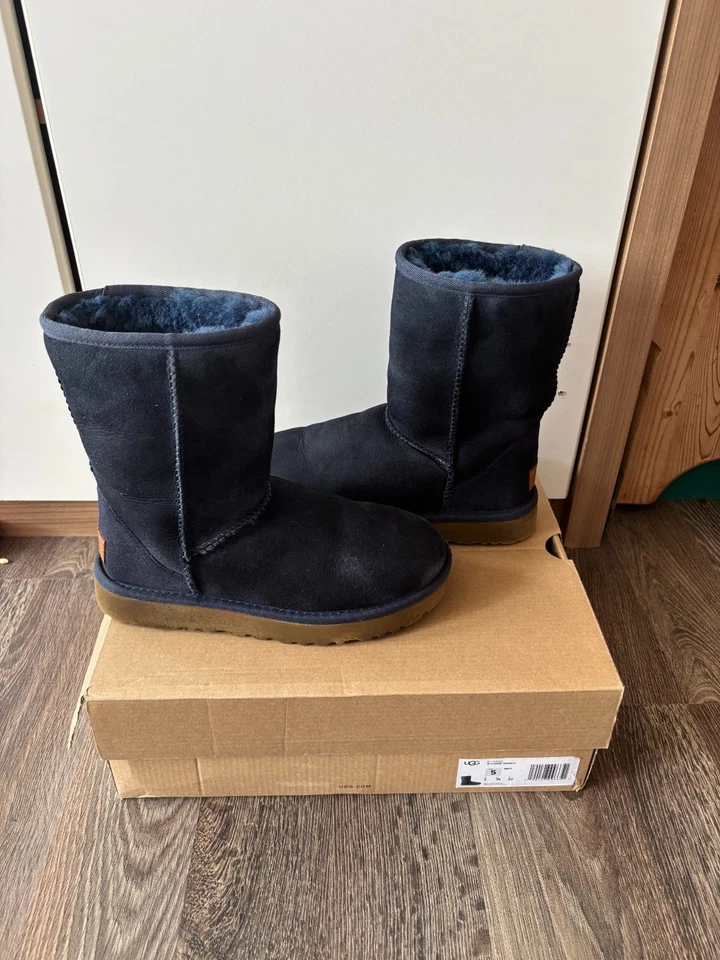 UGG Classic Short II Stiefel Navy Blau - Größe 36, Foto 4 von 5