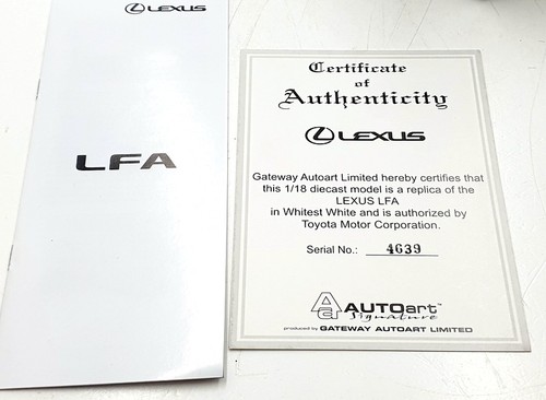 Autoart Signature 1/18 Scale diecast 78831 - Lexus LFA - Whitest White - Picture 6 of 7
