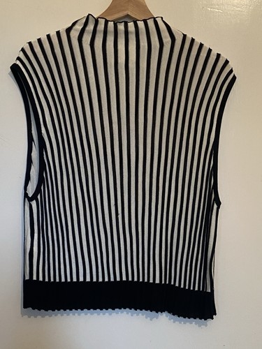 H & M LADIES RIB-KNIT TURTLENECK STRIPED TOP, SIZE L - Picture 21 of 24