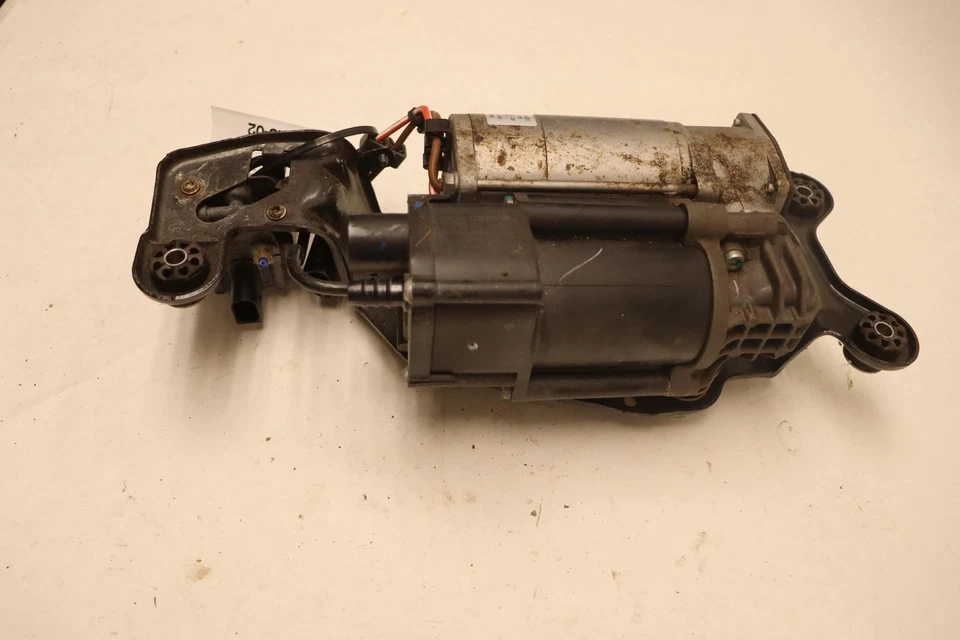 BMW X5 F15 2014-2018 suspensión neumática bomba compresora OEM Foto 4 de 4