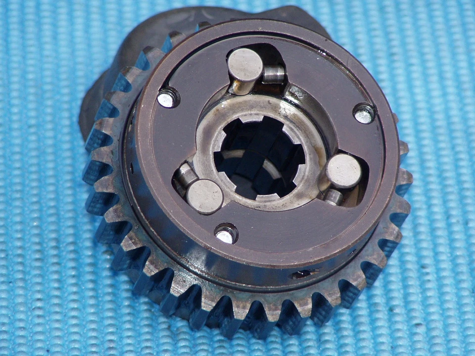 Piñón de accionamiento primario y embrague de arranque Honda CB350 F & F1 72-74 Foto 3 de 4