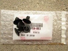 16 - 20 Honda Pilot Front Fender Liner Retainer Screw Tapping Clip Qty 5 New 16 - 20 Honda Pilot Front Fender Liner Retainer Screw Tapping Clip Qty 5 New