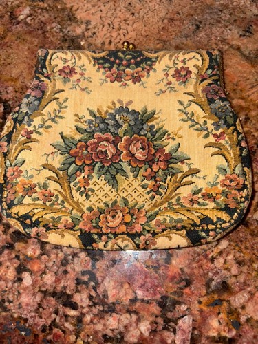 LOT OF 3 ANTIQUE BEADED floral HANDBAGS PURSE FLOWERS - Picture 10 of 12