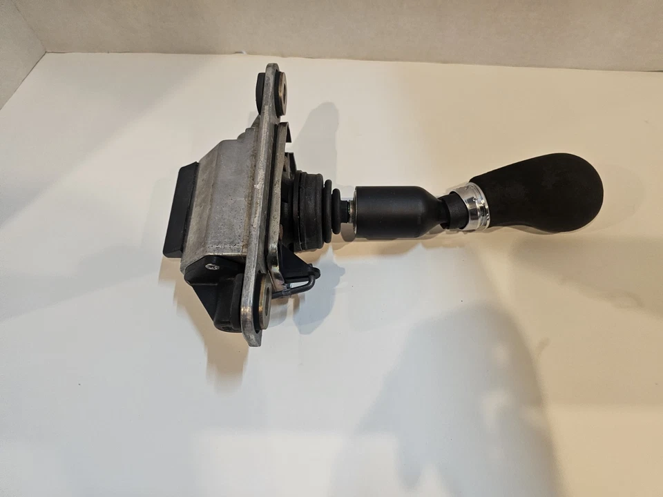 Genuine OEM USED GM 2005-2019 Corvette C6 C7 Z06 Factory Manual Shifter Assembly - Image 3 of 4
