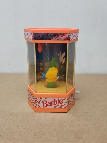 Mattel Barbie Fish Tank Wind Up Aquarium Pink 1992 Vintage Tested And Works