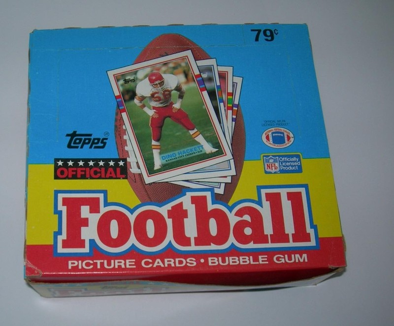 TOPPS 1989 FOOTBALL CELLO CARDS FULL BOX 24 PACKS 696 CARDS SEALED