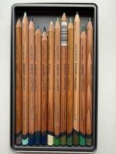Derwent Lightfast Coloured Pencils 12 Assorted Colours Tin Case