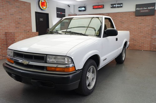 1998 Chevrolet S Truck Reg Cab 108" WB