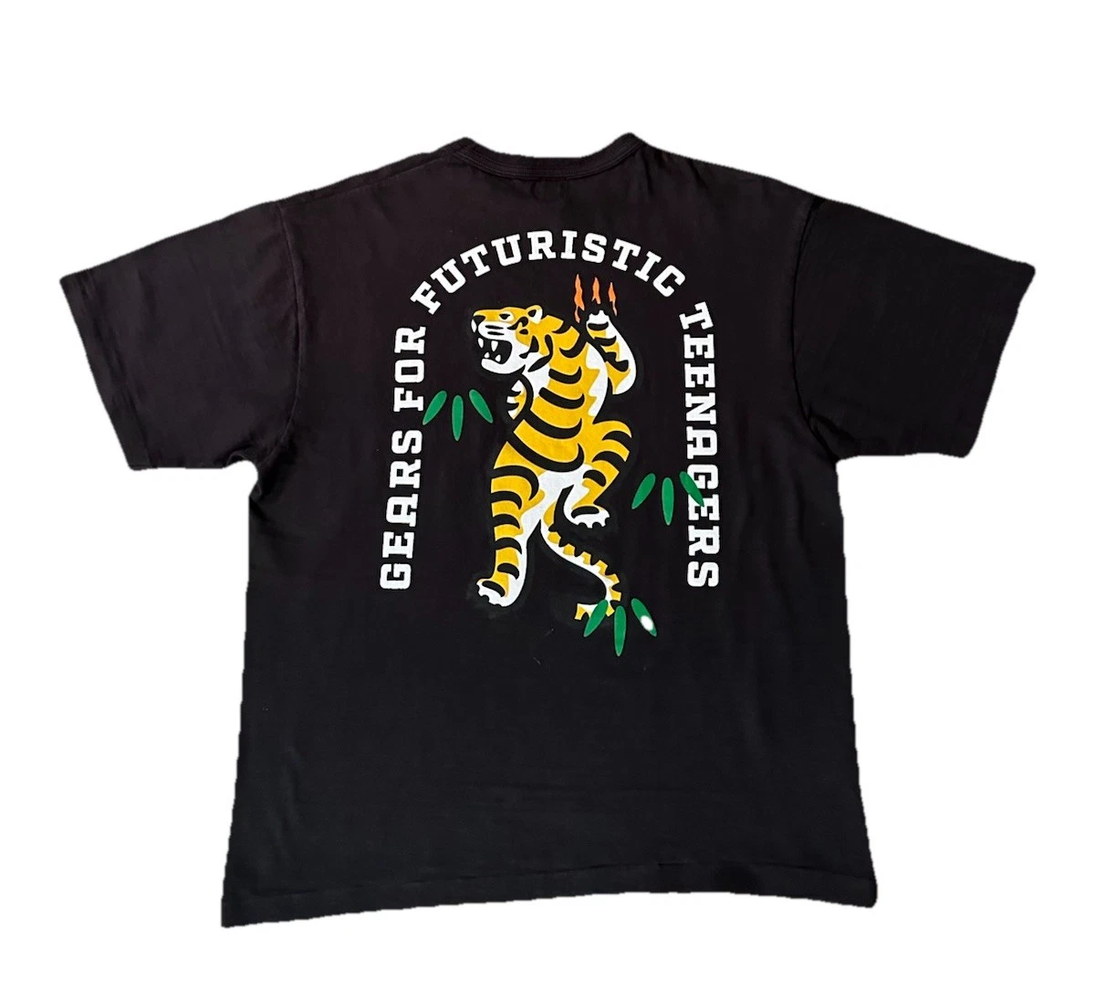 Human made DAY ALLS TIGER TEE サイズL Human made DAY ALLS TIGER TEE サイズL HUMAN MADE TIGER GRAPHIC TEE