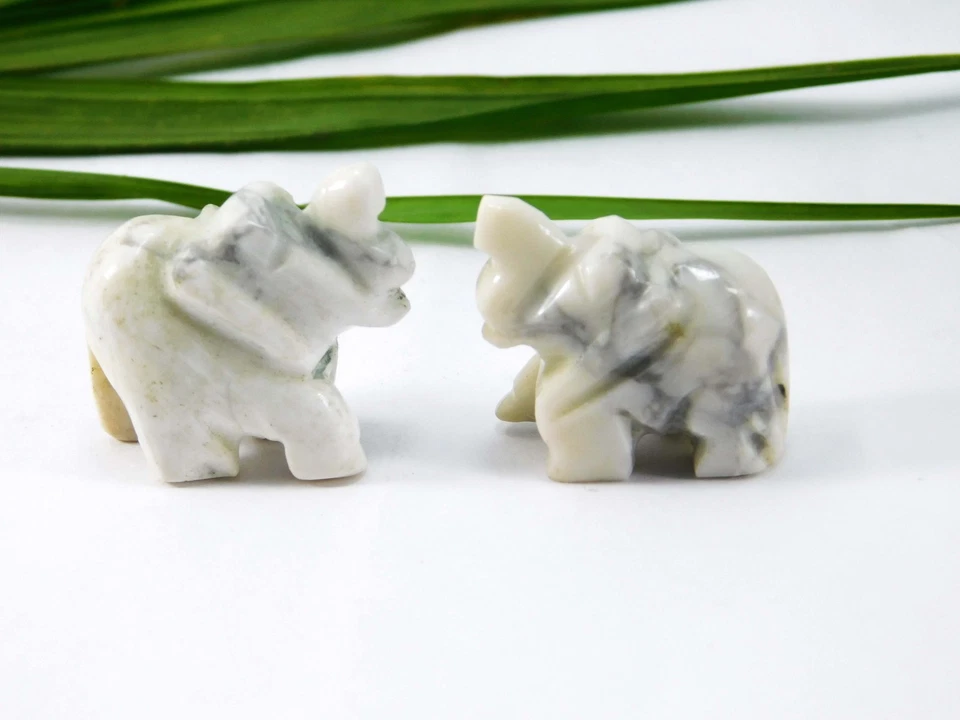 Natural White Howlite Elephant 83.50 Ct Beautiful Genuine Certified Gemstone - Image 3 of 4