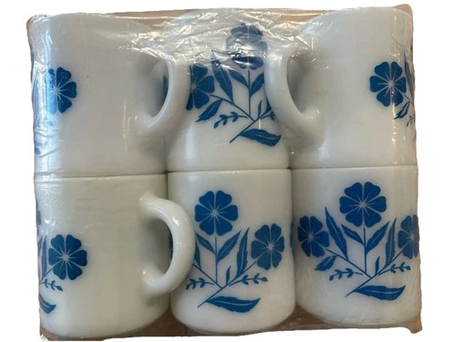 6 Vintage HAZEL ATLAS Blue Cornflower White Milk Glass Tea Coffee Mugs