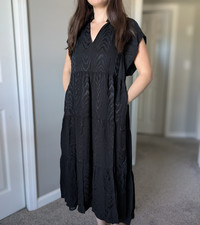 Crosby by Mollie Burch Black Watts Midi Tiered Dress Size Medium Short Sleeve