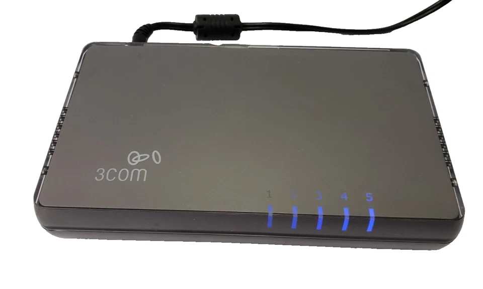 3Com 3CGSU05 Gigabit Ethernet Network Switch 5 Port - Image 2 of 4