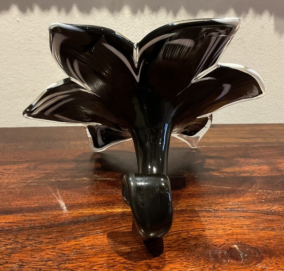Beautiful Italian Murano Art Glass Flower Black & White Made in Italy