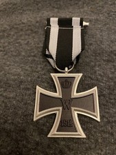 Medalla Cruz de Hierro Alemana Primera Guerra Mundial 2ª Clase 1914 con cinta Reproducción Réplica