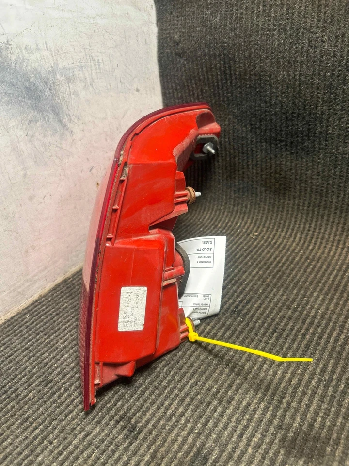 Fits 2009-2012 BMW 750i Left Tail Light OEM:63217182201 Foto 4 de 4