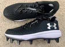 UNDER ARMOUR GLYDE 2.0 MT Softball Molded Cleats  Black  Womens Size 5.5  NEW