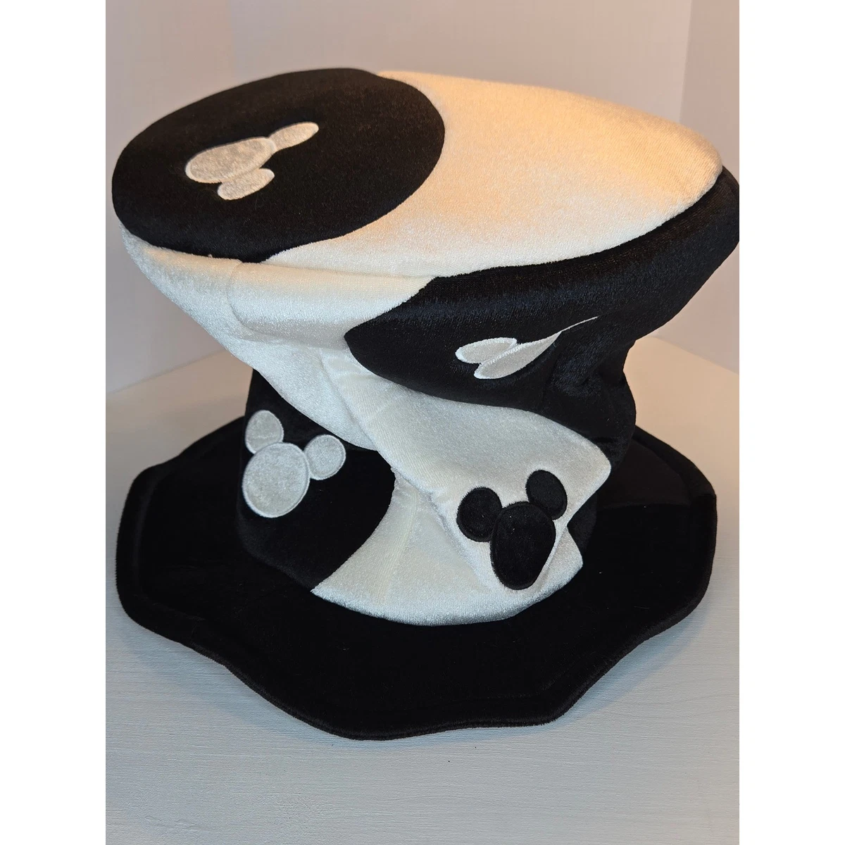 Disney Parks Mad Hatter Mickey Mouse Top Hat Halloween Black White HTF ✨♠️? ♥️We main image 2