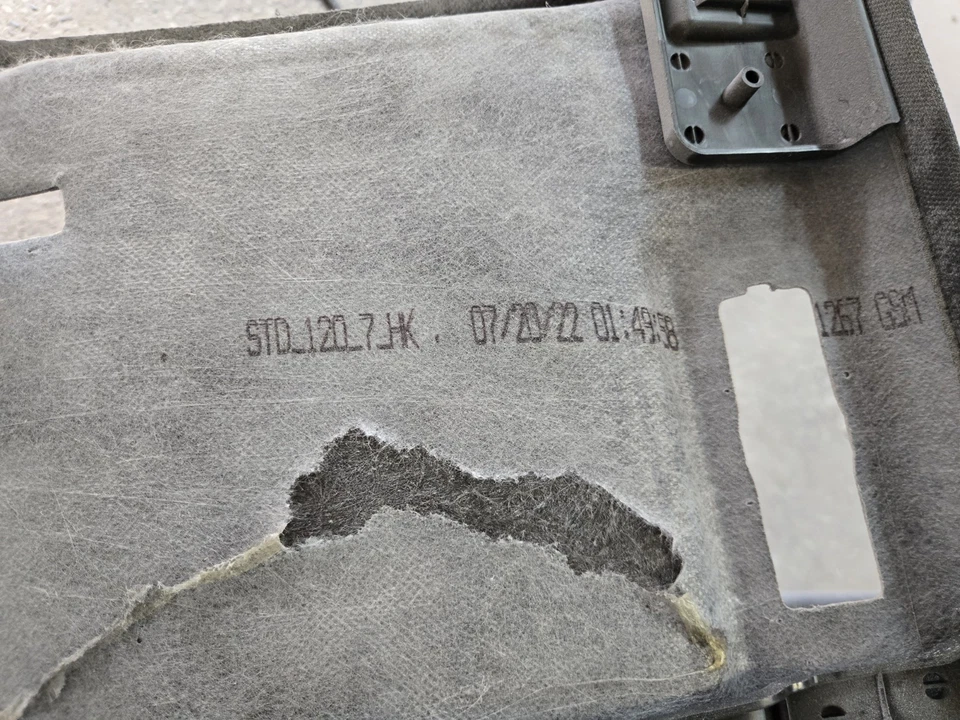 2023 Cadillac Escalade headliner - Image 4 of 4