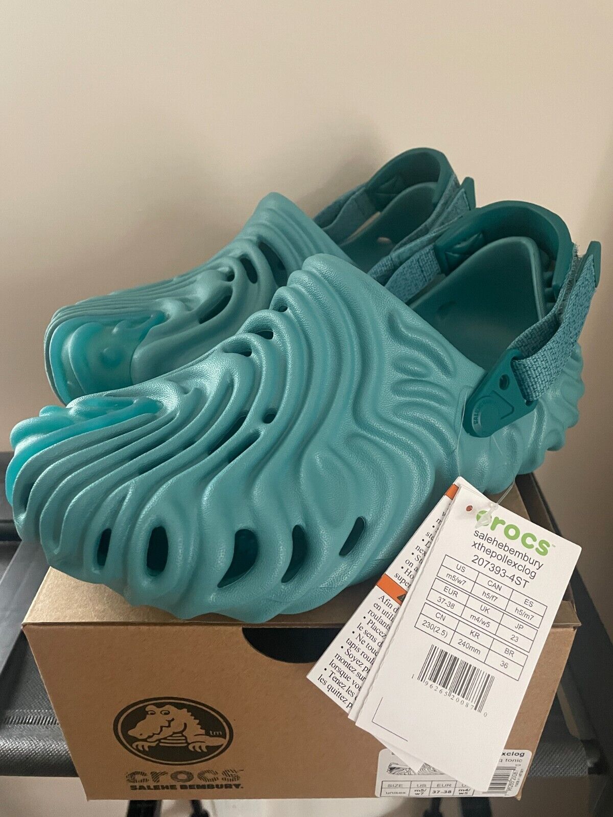 Salehe Bembury Crocs Pollex Clog Tide Size 5 NEW 207393-4ST Blue Green