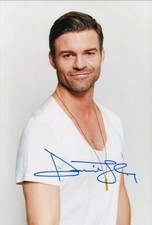 DANIEL GILLIES signed Autogramm 20x30cm VAMPIRE DIARIES in Person autograph COA