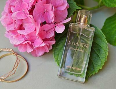 COMME UNE EVIDENCE YVES ROCHER L'EAU de PARFUM SPRAY- (FLORAL) 50 ml.NEW