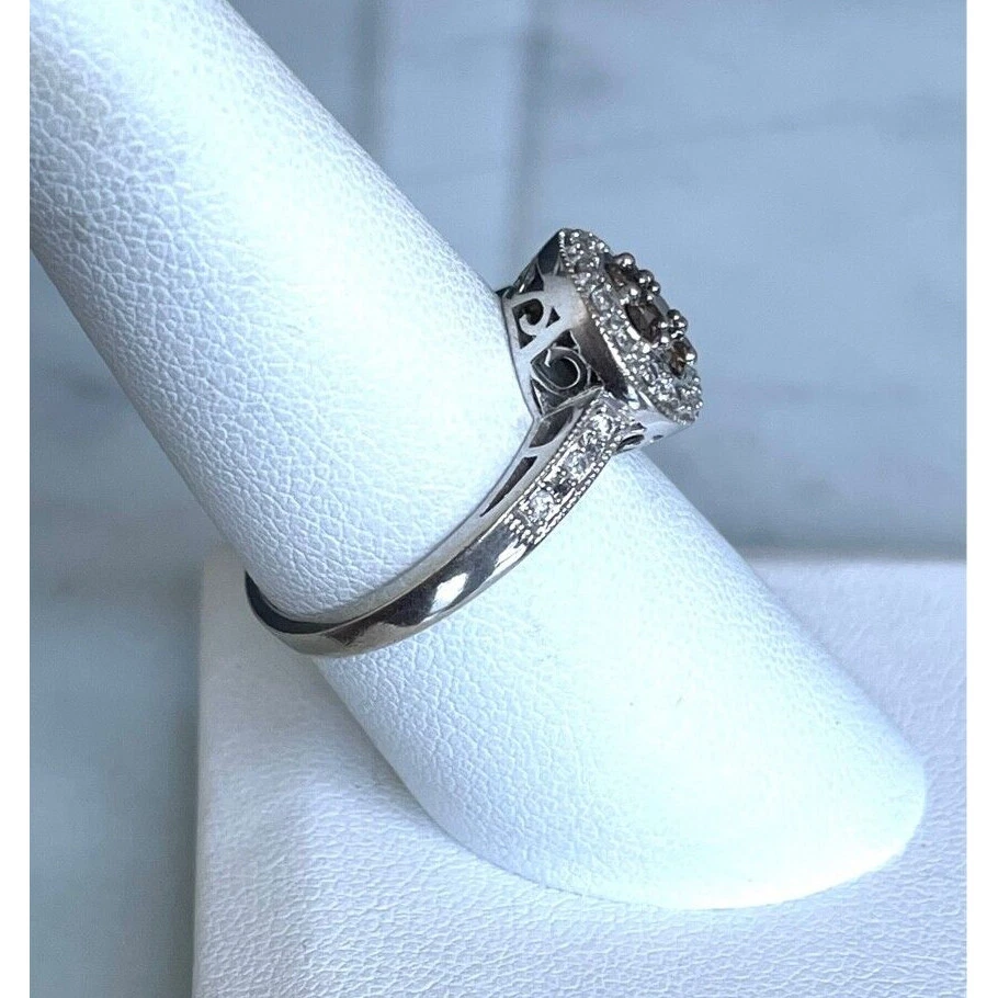 WHITE GOLD CLEAR AND COGNAC DIAMONDS RING SIZE 8 SKY - Image 3 of 4