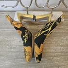 Foto 12 di 14