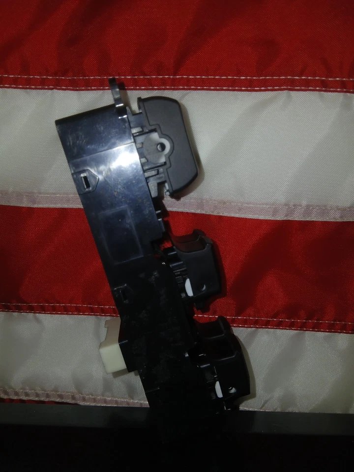 Interruptor principal de ventana eléctrica para KIA Rio 2015 sedán/Rio 5 hatchback Foto 4 de 4