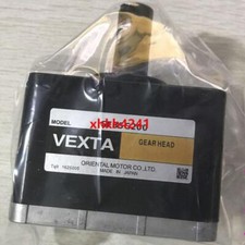 New Vexta Oriental GFB5G200 Motor Reducer DC Brushless Expedited Shipping AT
