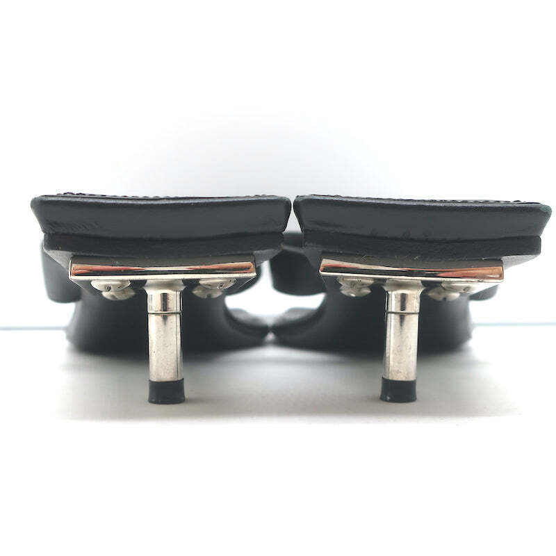 Balenciaga Metal 40 Thong Sandals Black Leather Size 36.5 Balenciaga Metal 40 Thong Sandals Black Leather Size 36.5