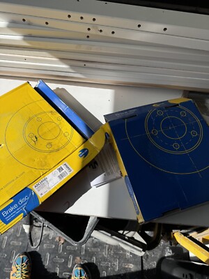 brake discs rear 