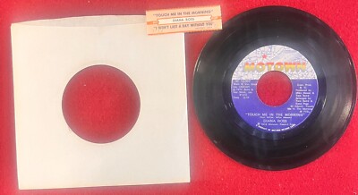 Diana Ross - TOUCH ME IN THE MORNING/I WON'T LAST A DAY WITHOUT YOU - 45rpm (7'')