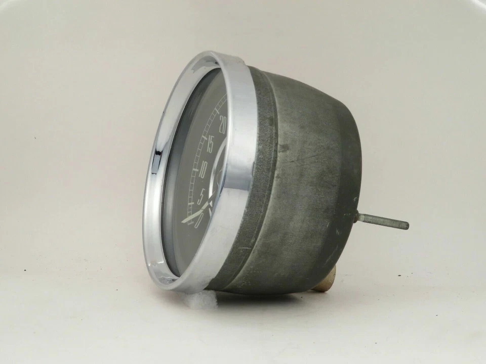 Tacómetro para Riley 4/68 y 4/72 NOS marca Jaeger RN2307/00 Foto 4 de 4