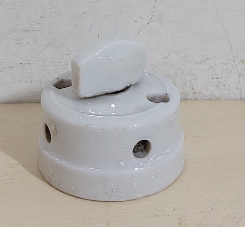 80520 Cs10 Interruttore vintage in ceramica bianco