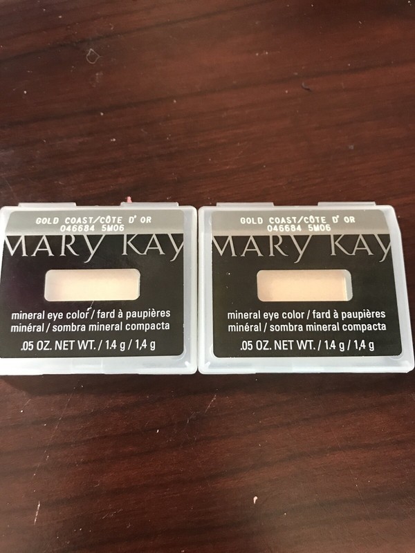 Lot of 2 Mary Kay Mineral Eye Color Gold Coast 046684