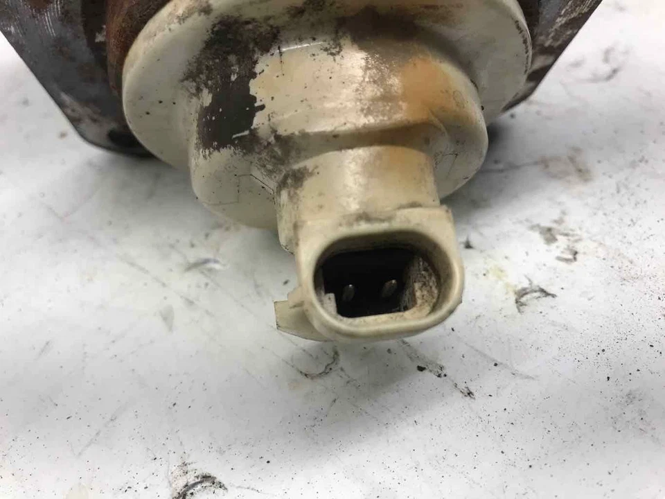 2002-2006 Pontiac Montana Van Left Rear Knuckle Assembly OEM — 第 4/4 张图片