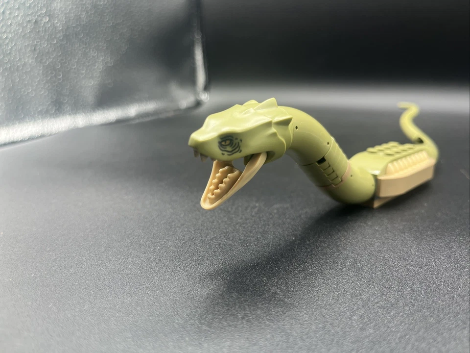 New LEGO Harry Potter Basilisk Snake From Set 76389 Chamber Of Secrets 41 Pieces - Image 2 of 4