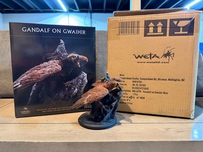 Weta Workshop Gandalf on Gwaihir Mini Statue LOTR Lord of the Rings #811/1000