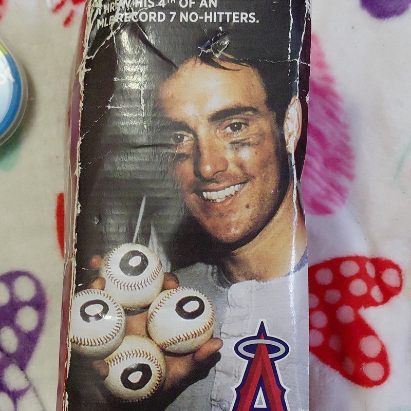 The Coffee Bean & Tea Leaf Nolan Ryan Baseball Bobblehead Figure w/ Trading Card