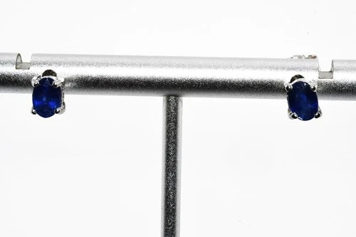 $395 925 Sterling Silver 1.00CT Natural Oval Cut Blue Sapphire Stud Set Earrings