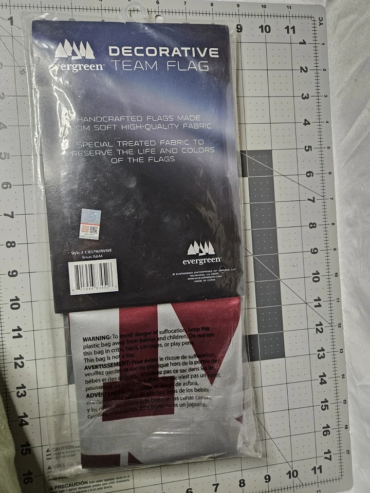 Evergreen Decorativo Equipo Bandera Texas A & M Aggies 29"X43" Sellado Sin Abrir Foto 3 de 3