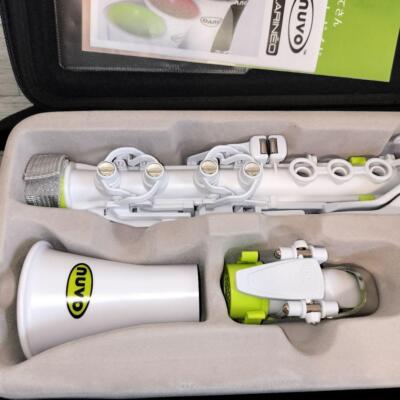 Nuvo Clarineo Ncgnjp White/Green | eBay