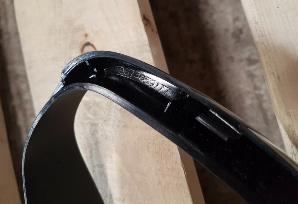 2017 PARA Peugeot 2008 Speedo painel de instrumentos acabamento surround 9673859177 - Imagem 3 de 3