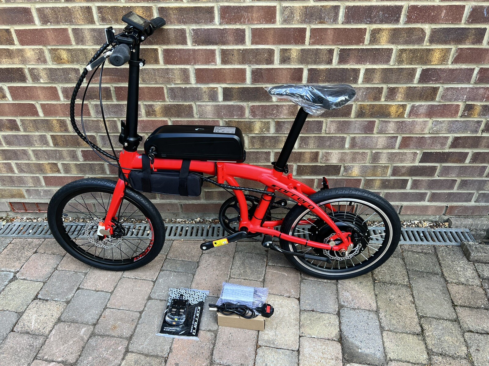 20Inch Folding Carrera Ebike 1500w 48v Electric Bike Folding Bikes 4U